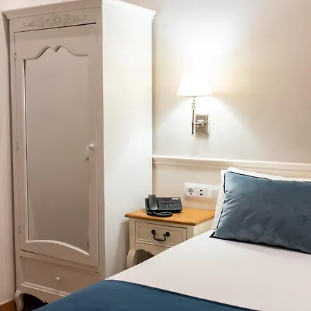 Meson Castilla Atiram Hotels-2